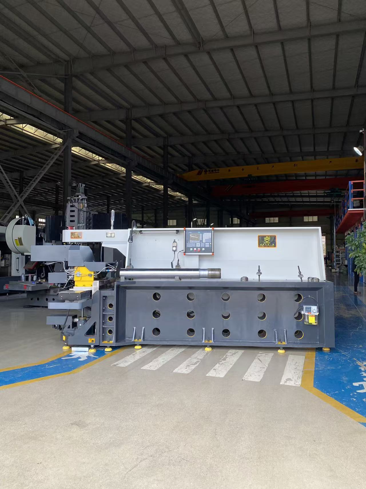 感谢吴老板惠购长轴卧式钻孔机Z3000-T3